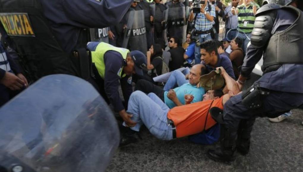 Solo en La Ceiba y Tegucigalpa hubo protestas de indignados