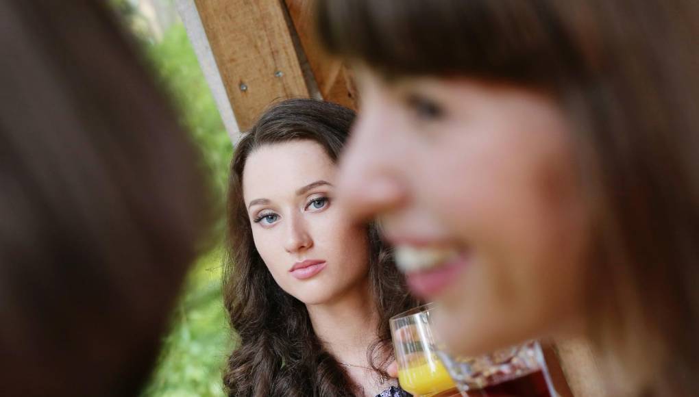 ¿Qué hacer cuando la tóxica es tu compañera o amiga?