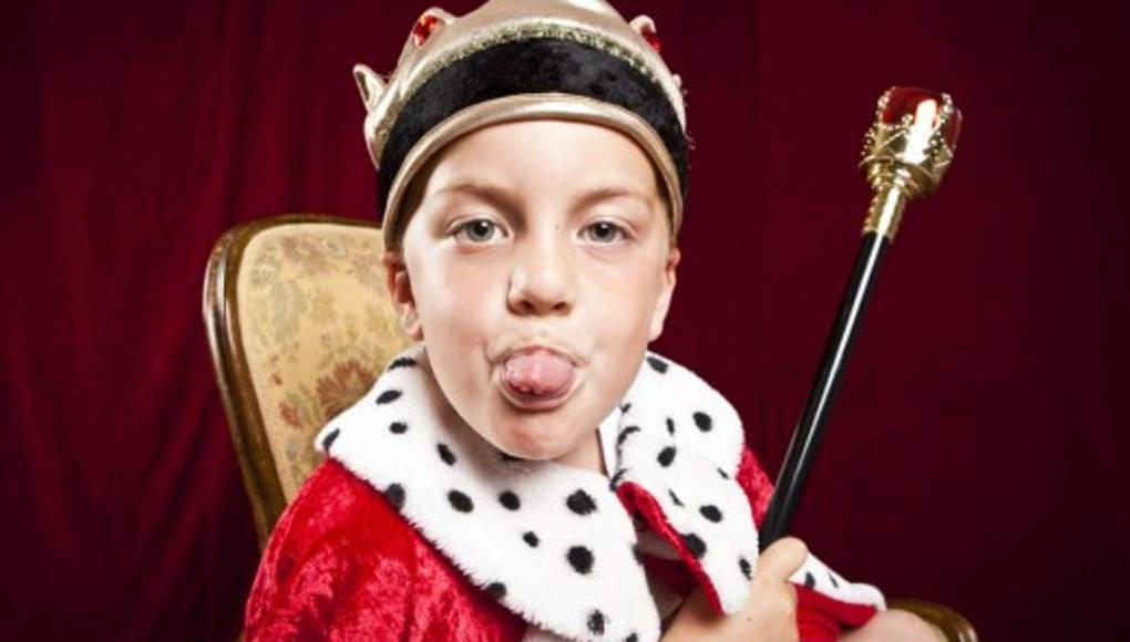 Demasiados halagos convierten a los niños en narcisistas