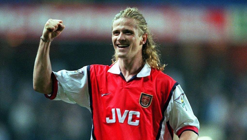 El francés inició su carrera como futbolista profesional al final de la década de los 80 en el Mónaco para acabar firmando por el Arsenal en 1997, donde estuvo durante tres exitosas temporadas.