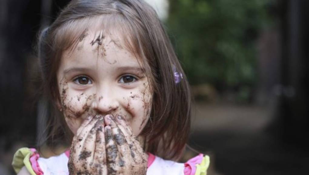 Jugar con tierra no es tan malo