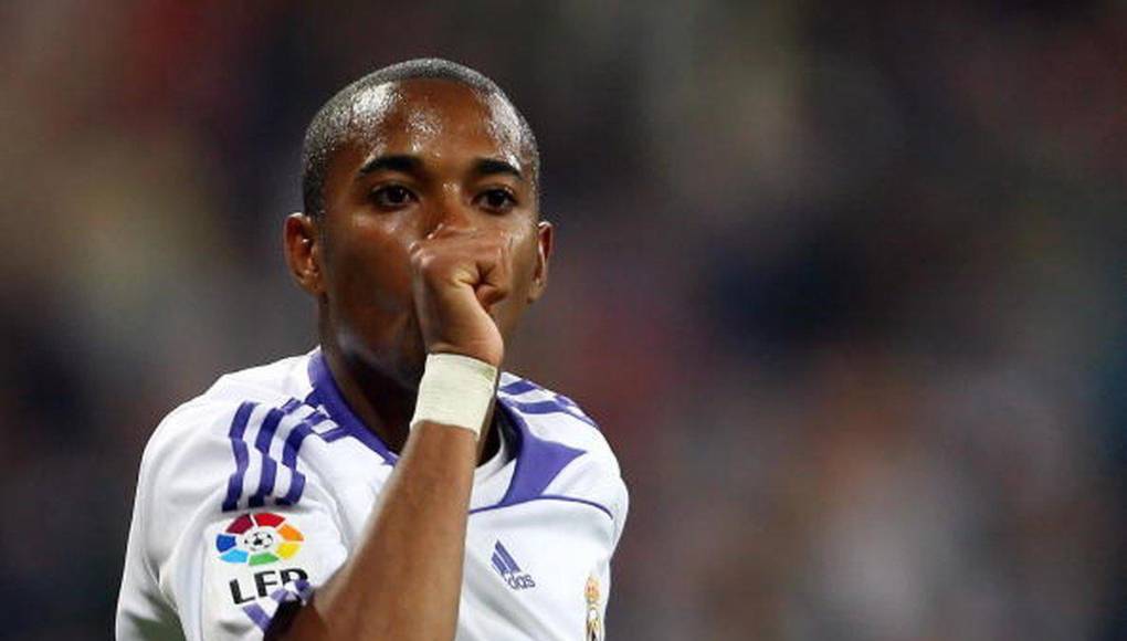 Uno de los mas reconcidos fue el caso el futboista brasileño, Robinho, condenado por violar y humillar brutalmente a una joven albanesa de 23 años años, quien se encontraba festejando su cumpleaños.