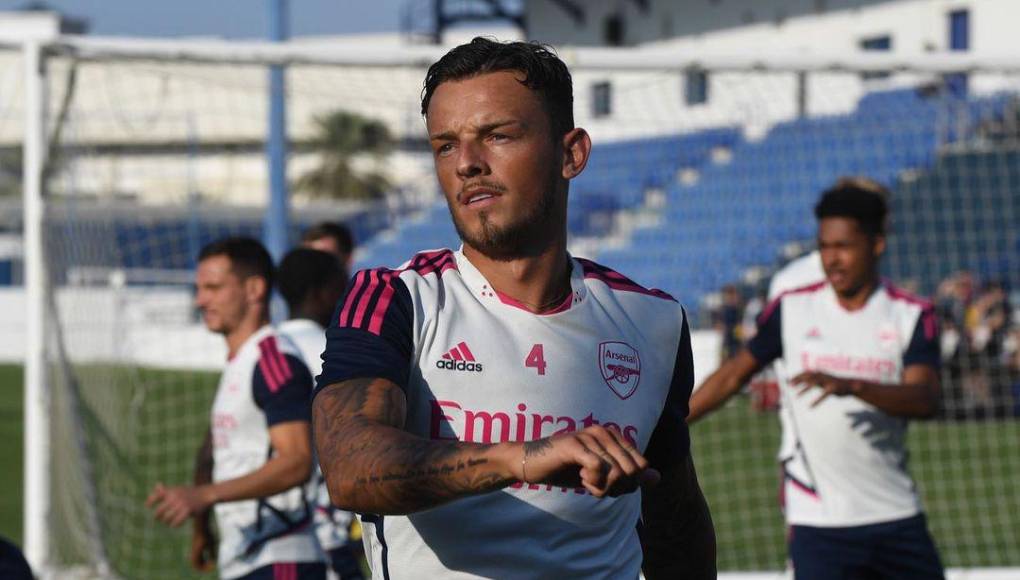 Para Inglaterra es un golpazo, ya que White es uno de los mejores defensores de la actualidad, Ben cubre una de las partes donde la selección inglesa sufre mucho.