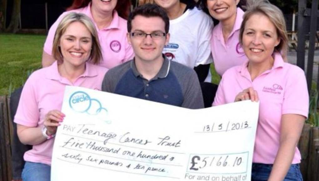 Murió Stephen Sutton, el joven enfermo de cáncer que recaudó millones