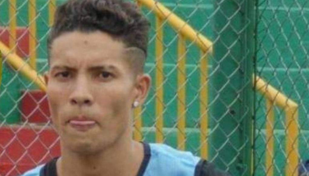 Roger Casalegno, mejor conocido como el Cristiano Ronaldo hondureño, se presentó al Olancho FC en busca de una oportunidad en el equipo.