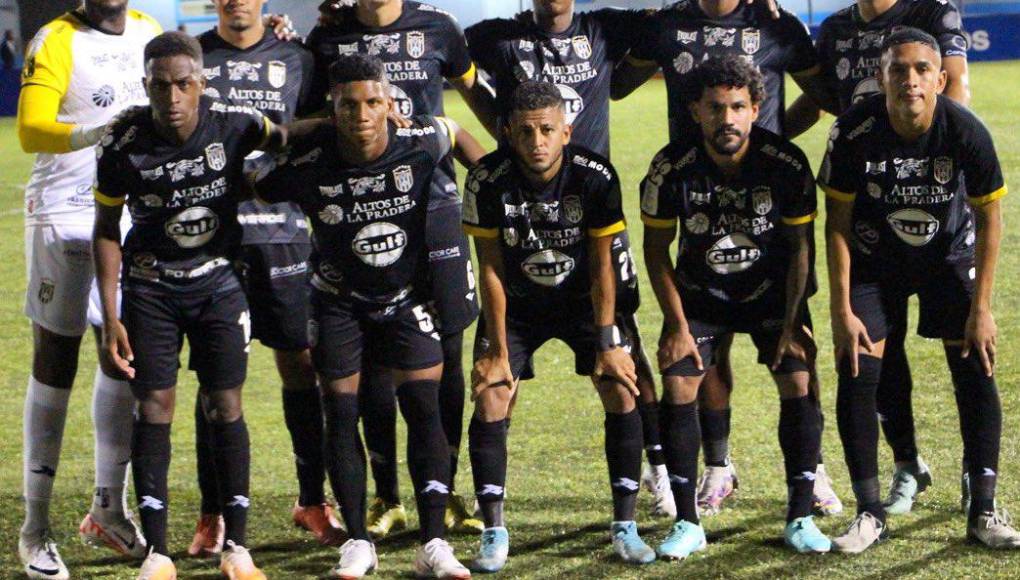 En el noveno lugar aparece el CAI de Panamá con 1096 puntos.