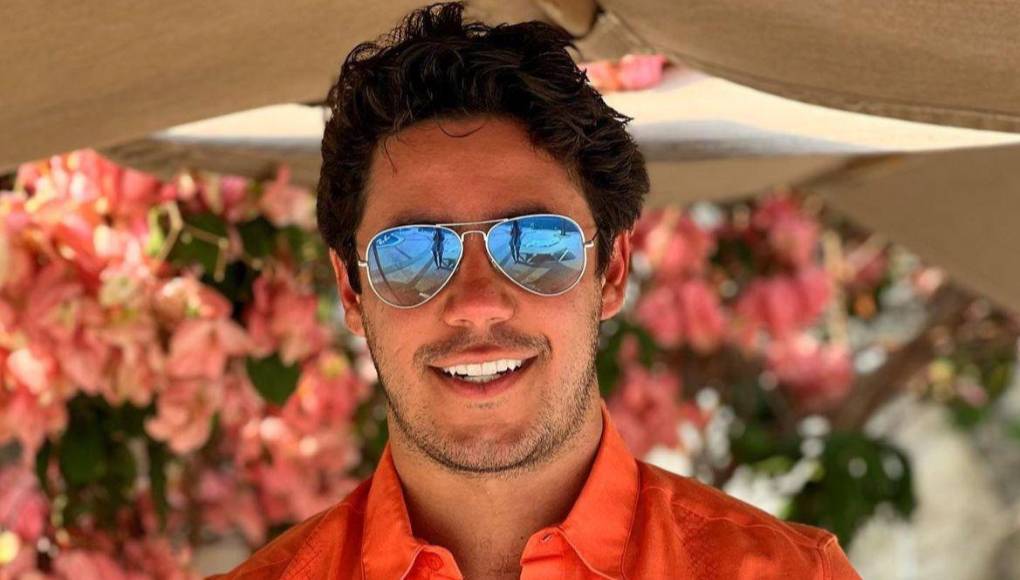 Las constantes negativas por parte de Lucerito indican que su relación con Eduardo se limita estrictamente a la amistad y al trabajo en conjunto en el programa ‘Juego de Voces’.