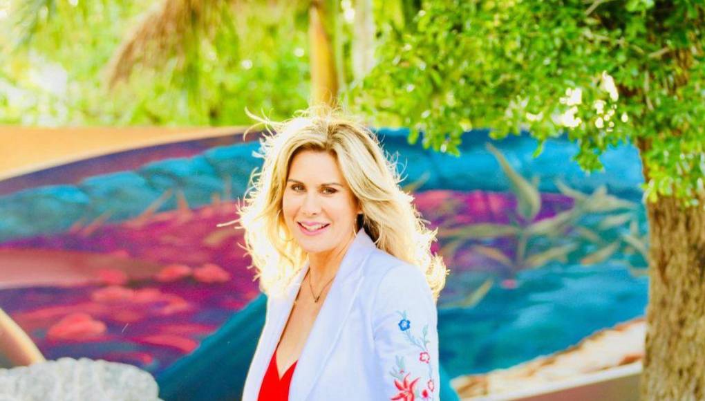 Yovanka fue reconocida por su labor dentro de los medios donde se desempeñó como reportera, directora creativa, productora, escritora, guionista y periodista.