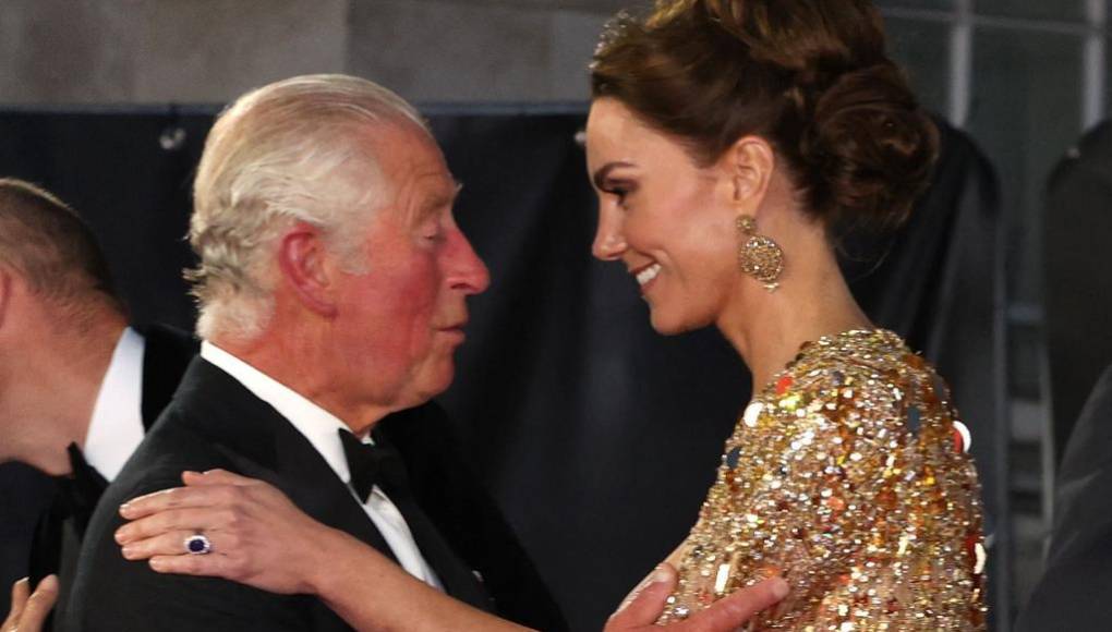 El rey Carlos III, en tratamiento para el cáncer, y la princesa de Gales, se ausentaron este lunes del servicio religioso por el Día de la Commonwealth.