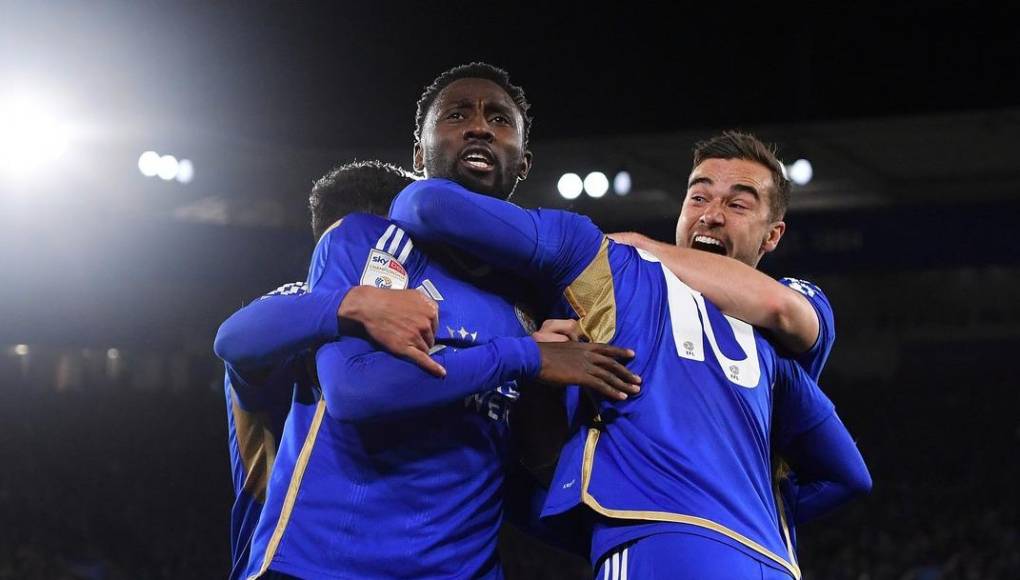 Ahora los ‘foxes’ vuelven al lugar donde fueron felices y tras un año en la Championship lograron ascender y estarán nuevamente en la Premier League.