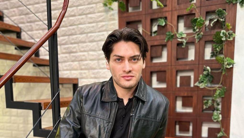 Su nombre es José Miguel Marichal Sandoval y labora como presentador de la revista “Que viva la vida” emisión fin de semana. 