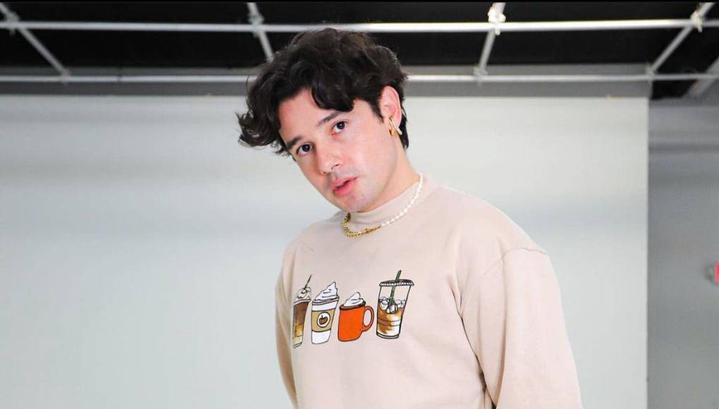 En esta ocasión Facundo se encuentra por primera vez en la ciudad de Los Ángeles en Estados Unidos, donde busca nueva mercadería para su tienda. Sin embargo, lo que ha llamado la atención de sus seguidores son sus fotografías más recientes. 