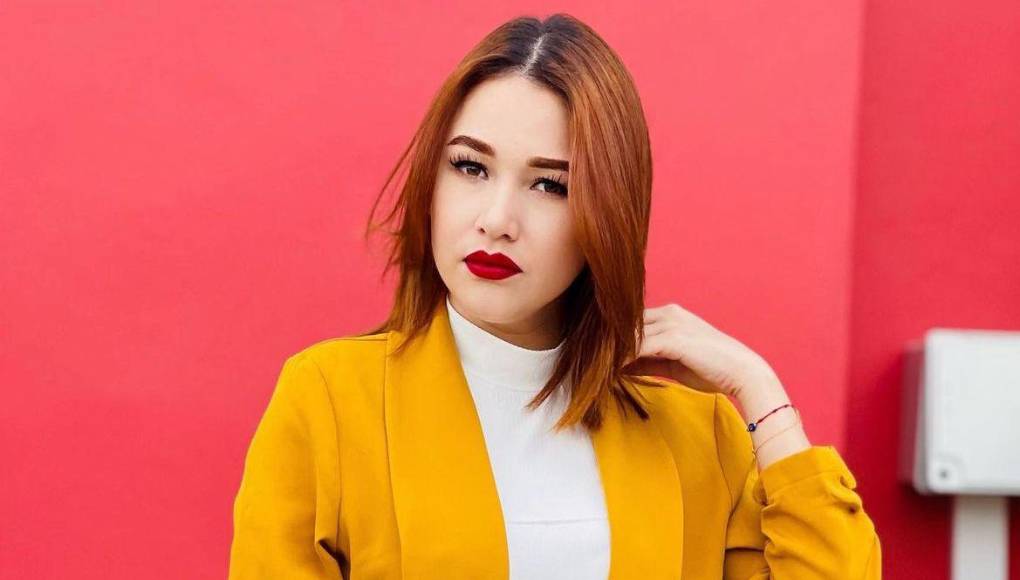 Días atrás el nombre de Jennifer Aplícano se volvió tendencia en redes sociales tras anunciar que fue aceptada por Telemundo para hacer un casting mundial y poder pertenecer a la reconocida cadena televisiva. 