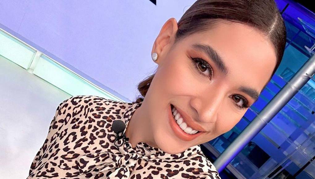 Eduardo Maldonado planteó la pregunta que estaba en la mente de muchos espectadores: “¿Se ha sometido a cirugías estéticas para lograr este cambio en su figura?” Y la respuesta de Carolina sorprendió a muchos. 