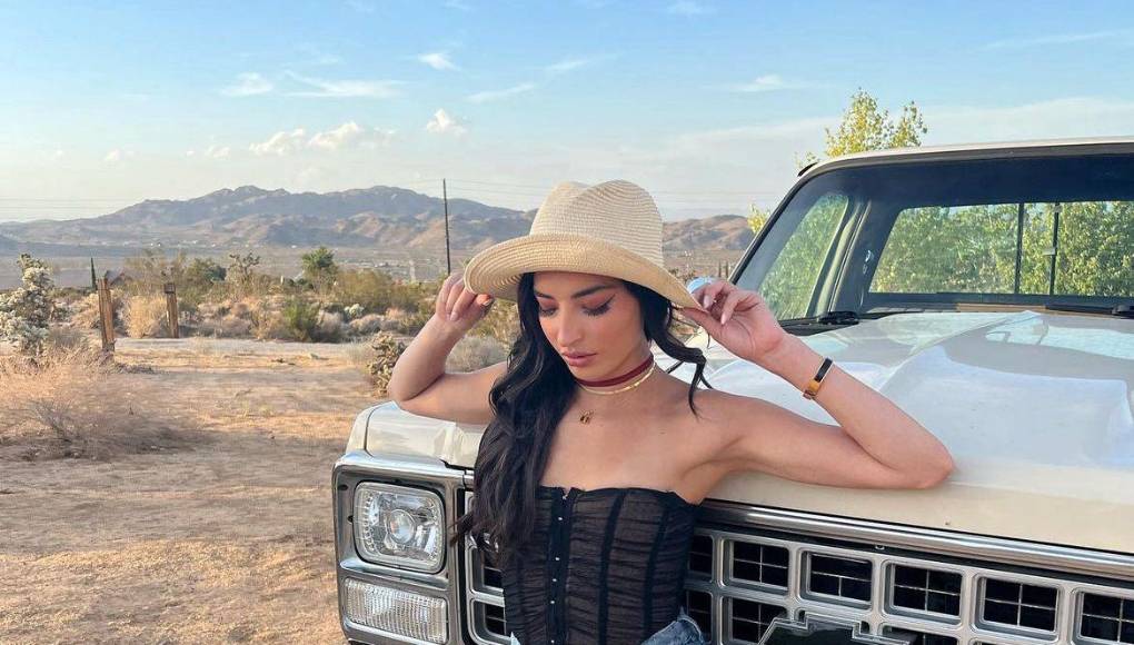 La joven actriz despertó del coma, aunque su salud sigue siendo crítica. 