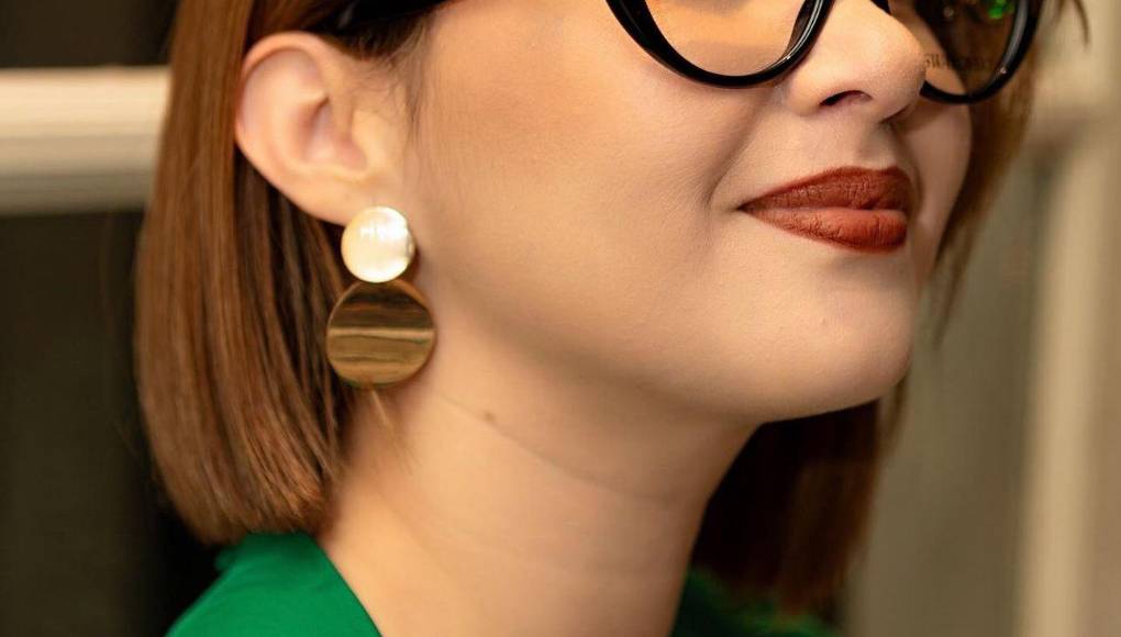 La joven influncer relató que dentro del casting estaba súper nerviosa, pero que se paró frente a la cámara, donde llevaba una chaqueta con la que había ensayado para hacer su papel y así esconder sus nervios, pero su acción fue descubierta y inmediato el productor le preguntó si estaba nerviosa, a lo que dijo sí.