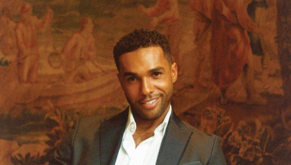 Laviscount encontró en París su talón de Aquiles. “Tengo algo con los croissants este año. Hay una pequeña panadería al otro lado de la calle que ni siquiera son croissants, son pasteles en espiral con pasas. No sé el nombre, pero son absolutamente increíbles”, reconoció en Men’s Health.