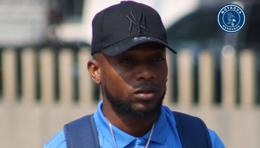 DEFENSAS: Kevin Álvarez vuelve a la titularidad.