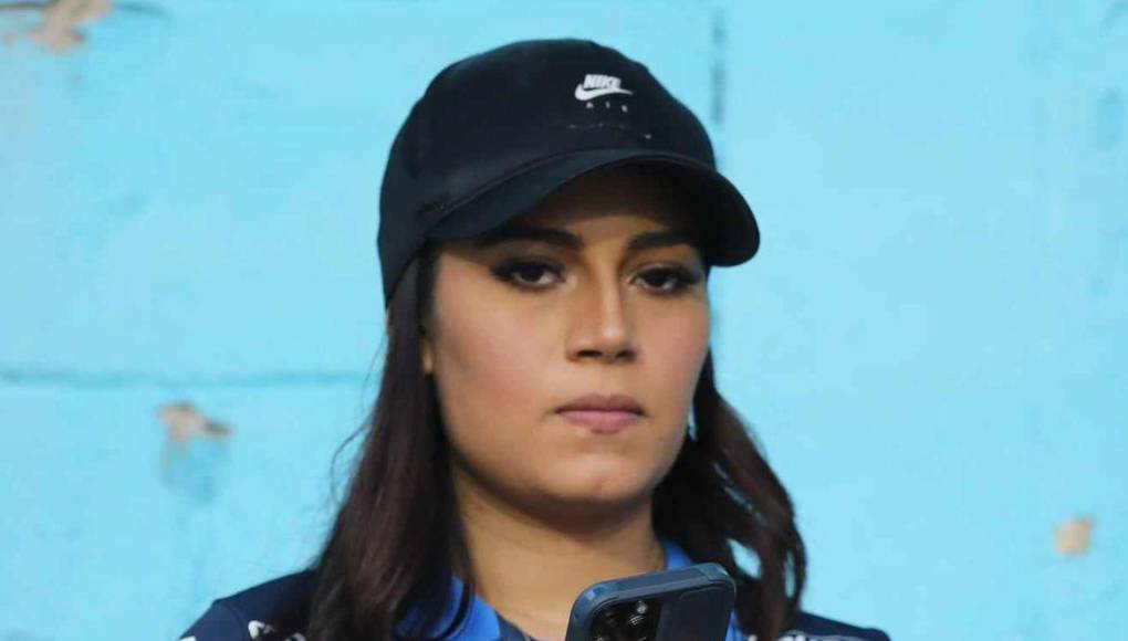 Derroche de belleza en el Estadio Nacional para el clásico entre Motagua y Olimpia. 