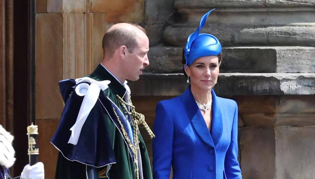 La semana pasada el Palacio de Kensington, que emite los comunicados sobre William y Kate, afirmó que la convalecencia de la princesa “va bien”, según la agencia de noticias británica PA. 