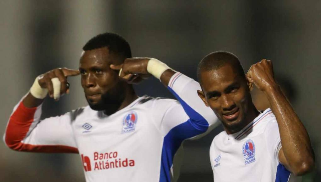 Actualmente el delantero de 1.91 metros de estatura registra un total de 118 goles en Honduras, es el segundo extranjero con mayor cantidad de celebraciones y quinto en la tabla histórica. Su marca en Honduras comenzó en 2017 cuando arribó a Honduras, el Marathón lo fichó y ha cumplido la ley del ex.