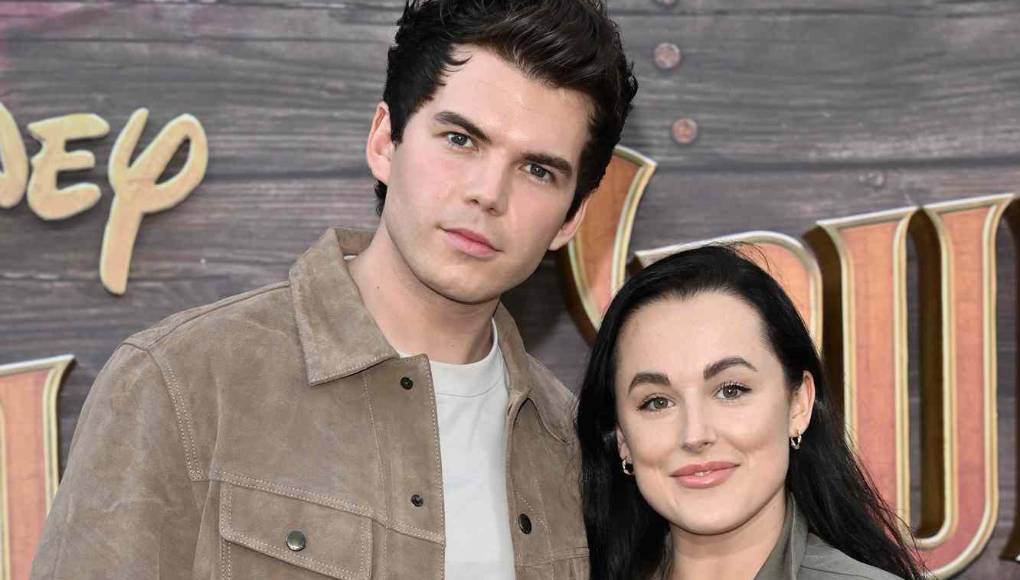 Posteriormente, mantuvo una relación con Jade Davies hasta 2023.