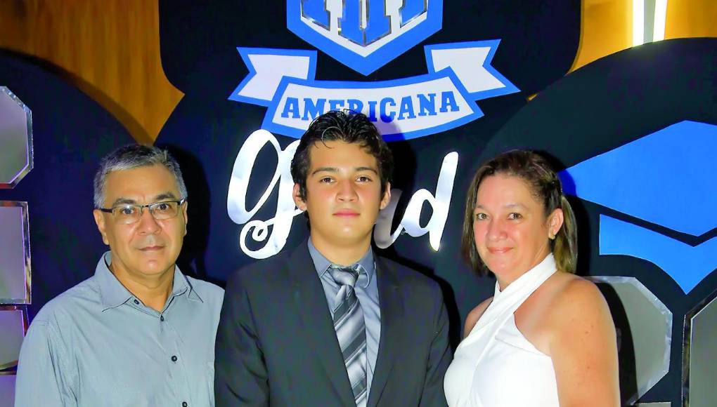 Ricardo Mazariegos, José Mazariegos y Rosinda Reyes