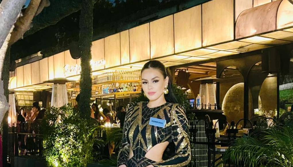 Así de bella y elegante luce Yelsin Almendares en los eventos previos a la gran gala final de Miss Mundo. 