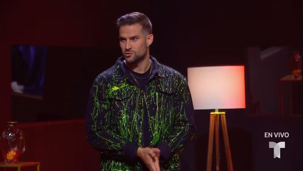 Fans de “La casa de los famosos” indignados por eliminación de Clovis