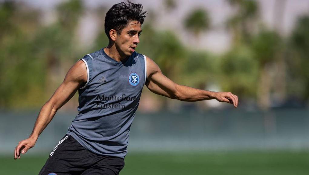 “El 3 de febrero, mi familia recibió una noticia que nos asustó a todos. A mi hermano le diagnosticaron linfoma mediastínico primario de células B grandes, un cáncer del sistema linfático”, informó su hermano Sebastián.