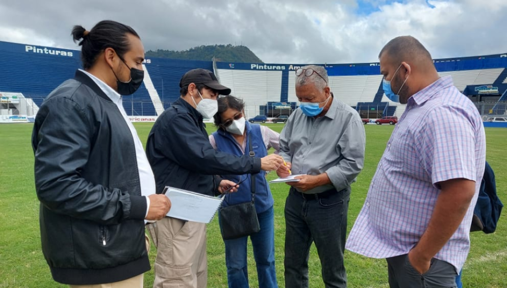 Comisiones de Xiomara Castro inspeccionan el Estadio Nacional de cara a la toma de posesión