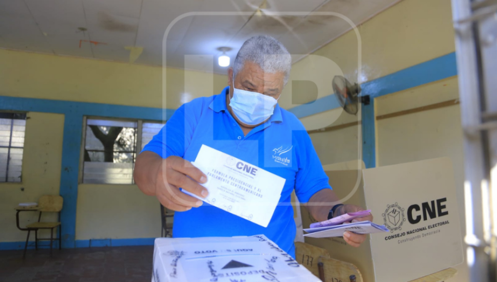 Hondureños en las urnas entre la incertidumbre y los problemas sociales