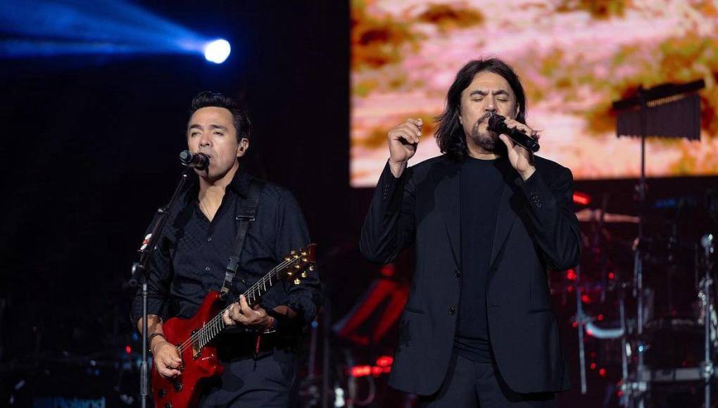 7. ”Por qué te conocí” - Canción lanzada en 1998, perteneciente al álbum “Como te recuerdo”. También cuenta con más de 48 millones de visualizaciones, aunque fue publicada en YouTube hasta en 2015. 