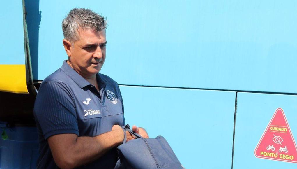 La junta directiva del Motagua le ha exigido a Diego Vázquez que debe de ganar el título de la próxima campaña. De lo contrario, su puesto como estratega de los azules corre peligro. 