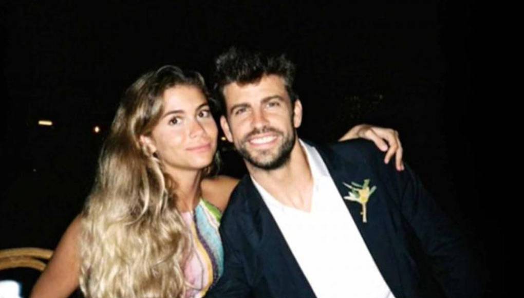 Piqu´é y Clara le pidieron al DJ en una fiesta que no pusieran las canciones de Shakira como: ‘Te felicito’, ‘Monotonía’, ‘Music Sessions #53’ y ‘TQG