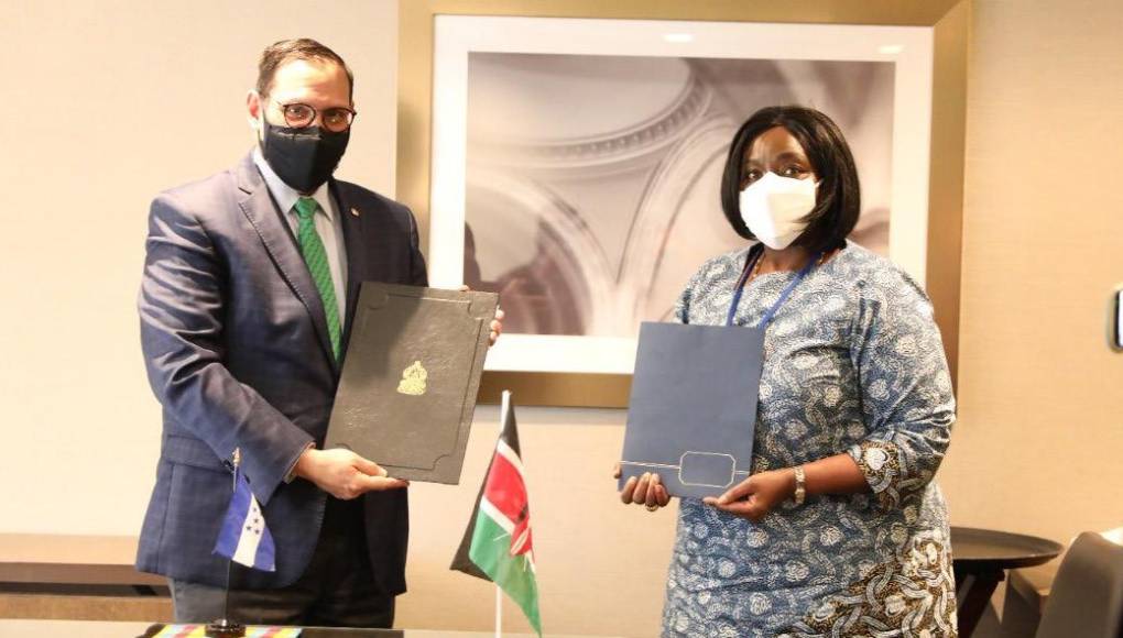 Honduras establece relaciones diplomáticas con Kenia