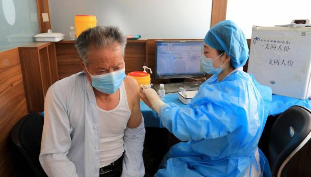 La OMS aprueba el uso de emergencia de la vacuna anticovid china de CanSino