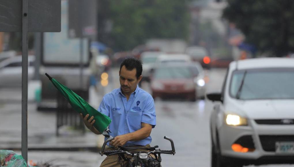 El termómetro también marcará una máxima de 27 grados durante el día en San Pedro Sula. 