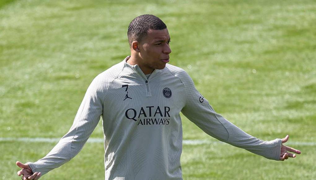 Con su llegada, Mbappé no solo se incorpora a uno de los clubes más laureados del mundo, sino que también se integra en un estilo de vida asociado al glamour y la exclusividad