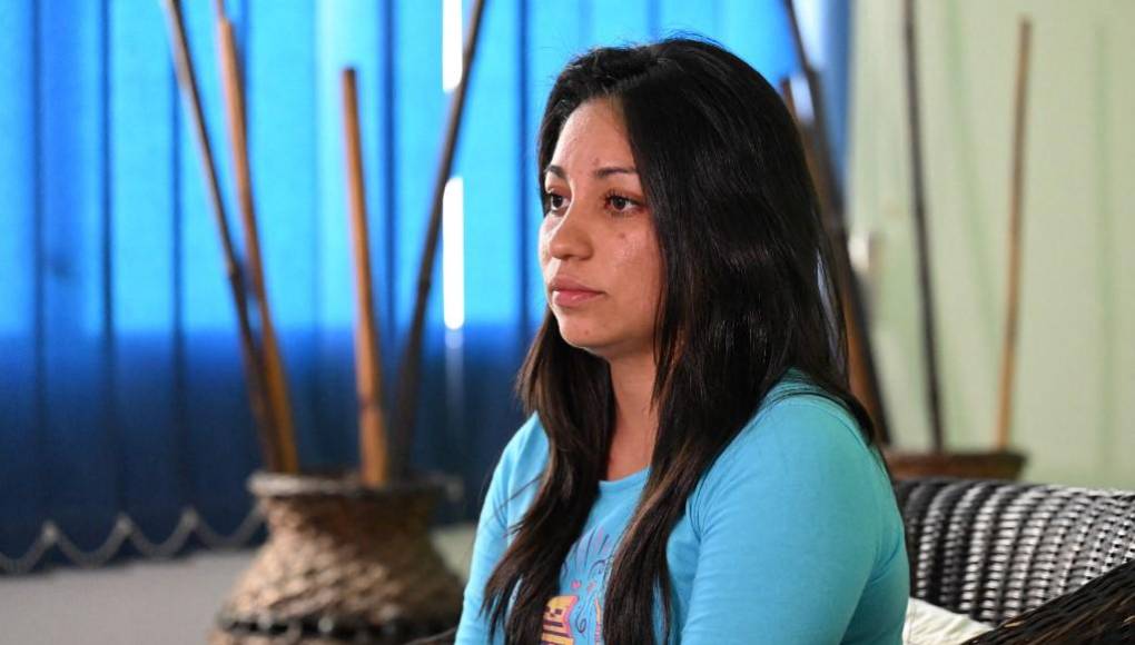  Hace un año, dice, supo que su niña murió de sepsis neonatal: “Si la hubieran tratado a tiempo, no hubiese fallecido. No hubiera perdido tantos años de mi vida en la cárcel”. 