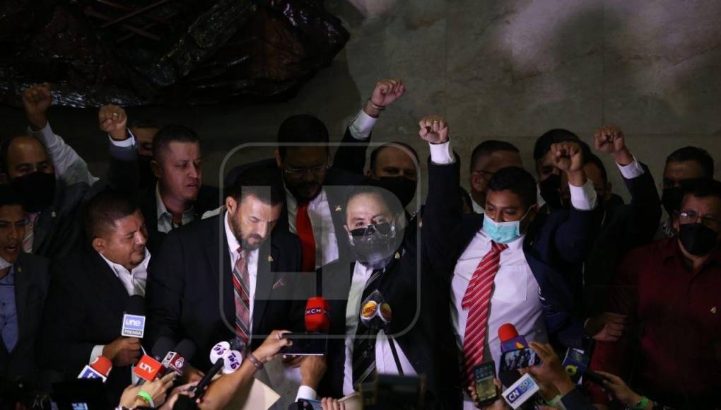 “Pretenden robarle el mandato a Xiomara Castro”: Luis Redondo