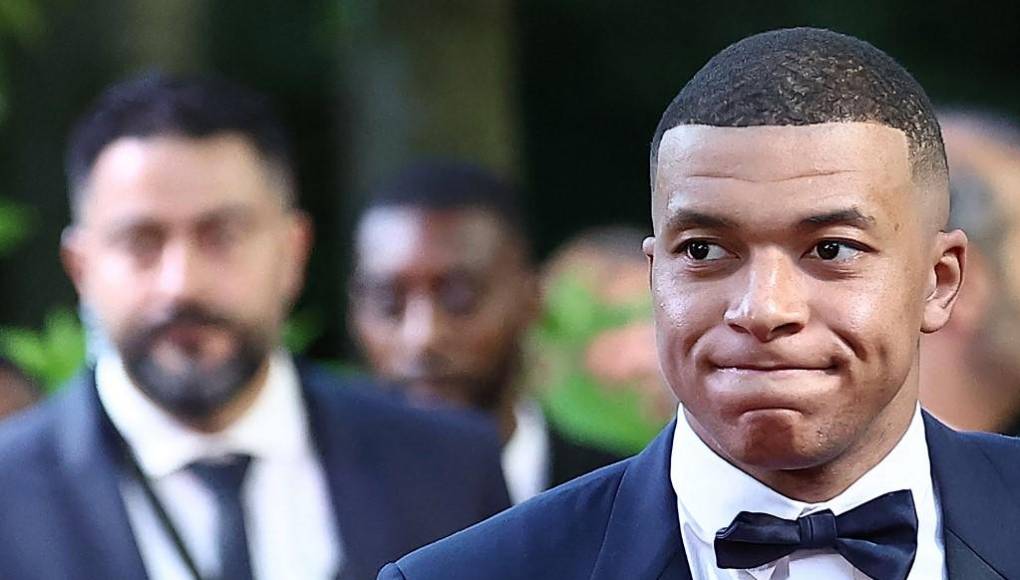 El anuncio de Kylian Mbappé al Real Madrid es inminente y el francés ha sido un revés por parte del cuadro merengue. 