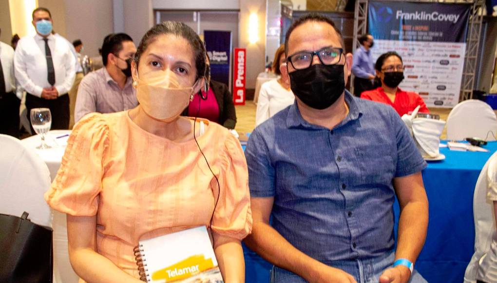 Consuelo Velásquez y Héctor Rodríguez