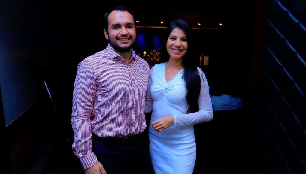 Maynor Sabillón e Ingrid Villalobos