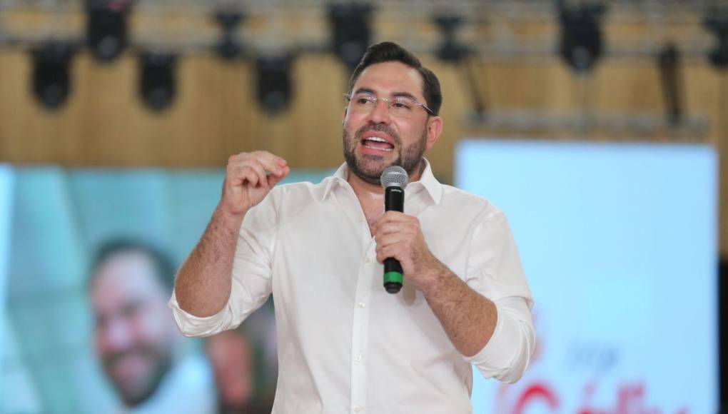 Hasta el momento, Jorge Cálix y Rixi Moncada son los únicos precandidatois presidenciales que han lanzado sus candidaturas por el Partido Libre.