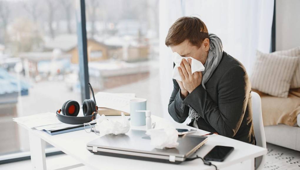 Aliméntate durante un resfriado y fiebre, dicen los expertos