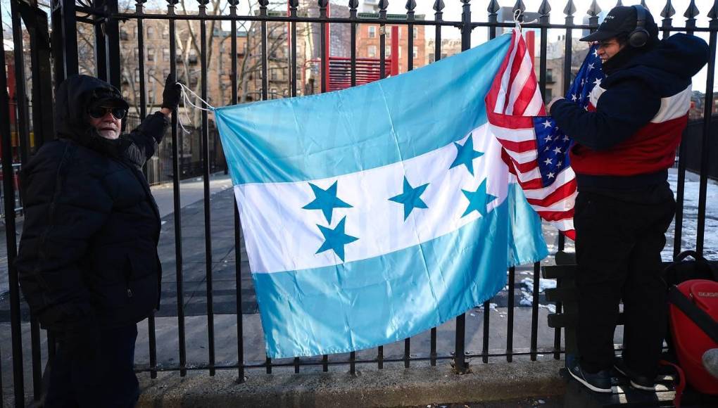 El juicio de Juan Orlando Hernández, que dio inicio hoy con la elección de los 12 miembros del jurado, ha levantado muchísima expectación, no sólo en Honduras, sino a nivel internacional. 