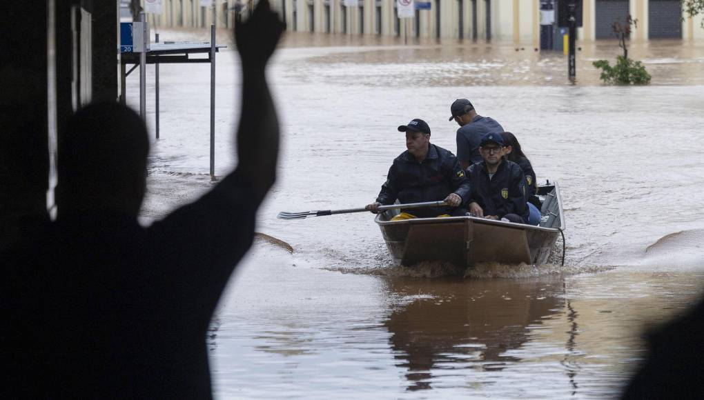Según un informe del sitio meteorológico MetSul, la situación se estima “de extrema gravedad por un largo periodo”. 