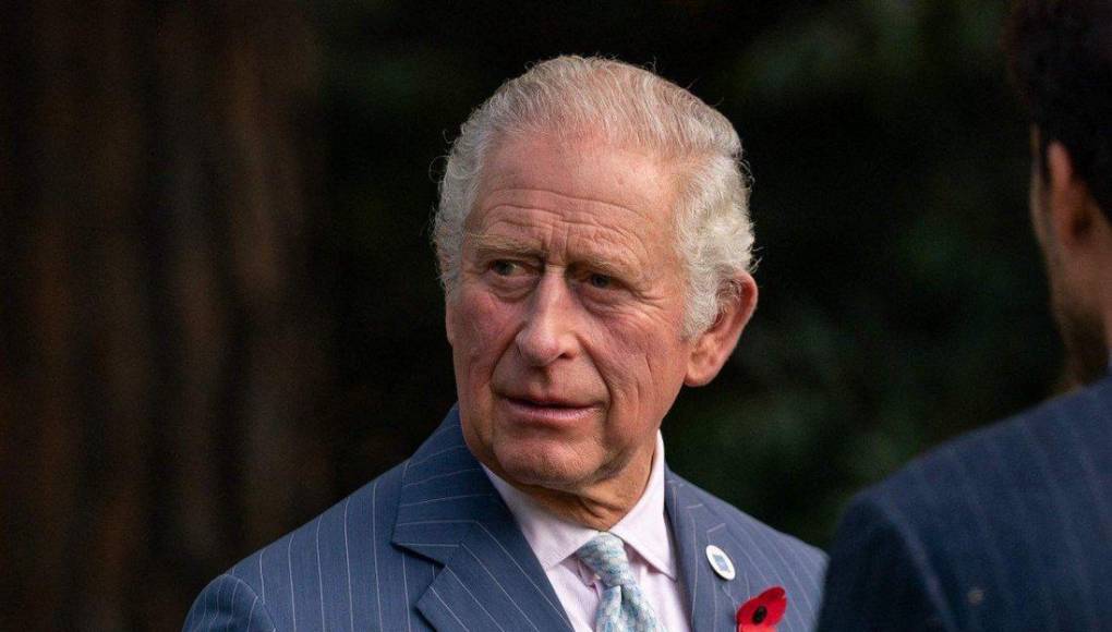 Aseguran que el príncipe Carlos hizo un comentario racista sobre su nieto Archie