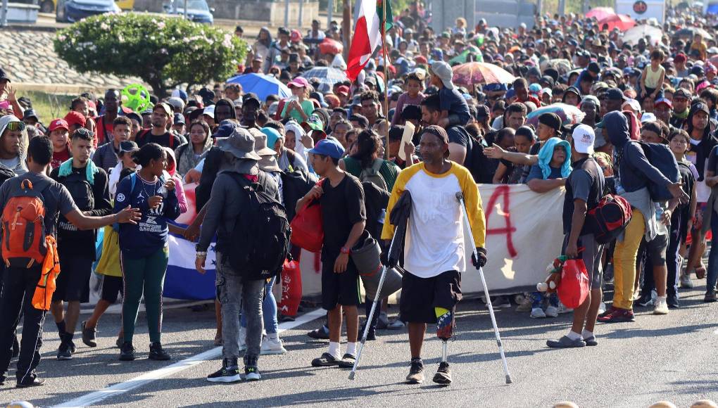 Dijo que sufrió amenazas de criminales que llegaron a su casa, dispararon contra su auto, robaron cosas y la única opción que tuvo fue vender lo que tenía y salir del país con toda su familia. 